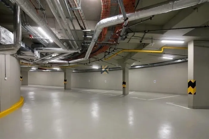 Pronájem kanceláře, Praha - Smíchov, Plzeňská, 265 m2