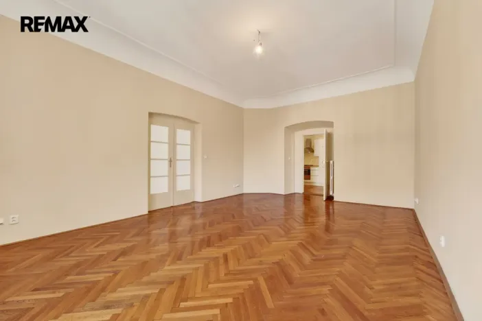 Pronájem bytu 3+1, Praha - Staré Město, Staroměstské náměstí, 130 m2