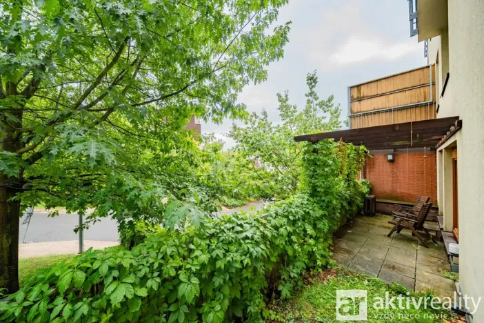 Pronájem bytu 2+kk, Praha - Smíchov, Na Císařce, 49 m2