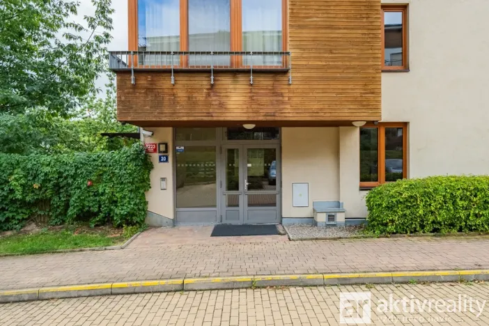 Pronájem bytu 2+kk, Praha - Smíchov, Na Císařce, 49 m2