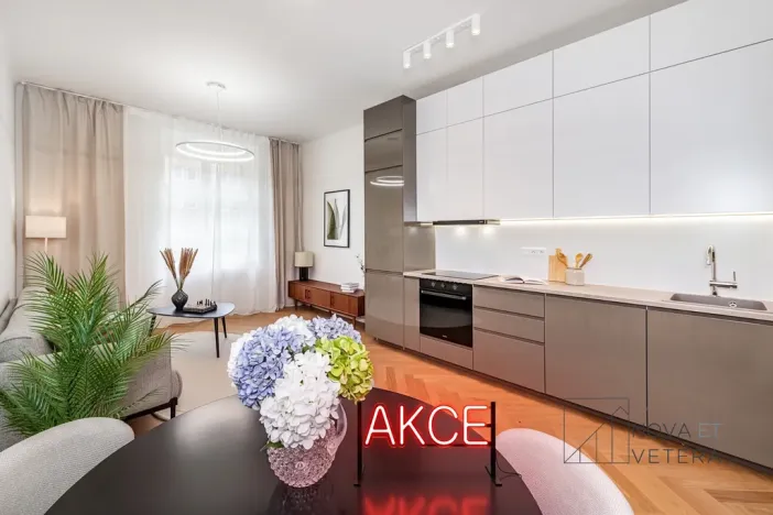 Prodej bytu 2+kk, Praha - Holešovice, Dělnická, 51 m2