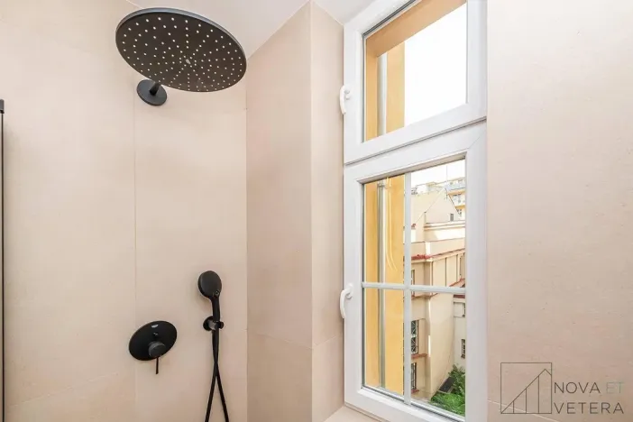 Prodej bytu 2+kk, Praha - Holešovice, Dělnická, 51 m2