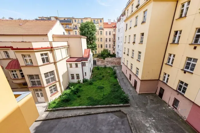 Prodej bytu 2+kk, Praha - Holešovice, Dělnická, 51 m2