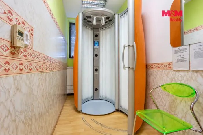 Prodej obchodního prostoru, Otrokovice, Tylova, 750 m2