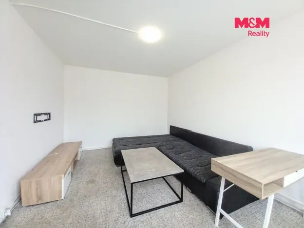 Prodej bytu 2+1, Bukovany, 48 m2