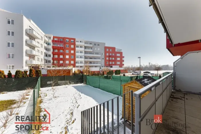 Pronájem bytu 1+kk, Praha - Kyje, Davidovičova, 31 m2
