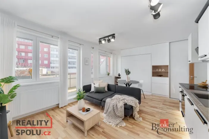 Pronájem bytu 1+kk, Praha - Kyje, Davidovičova, 31 m2