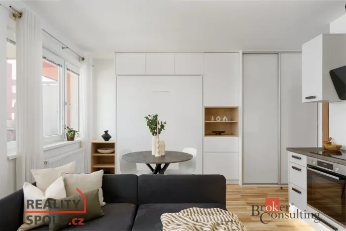 Pronájem bytu 1+kk, Praha - Kyje, Davidovičova, 31 m2