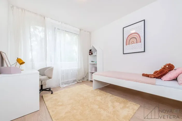 Prodej bytu 4+kk, Praha - Strašnice, Pod strání, 70 m2