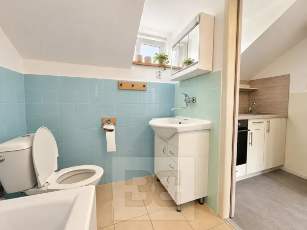 Pronájem bytu 1+kk, Blansko, Sladkovského, 29 m2
