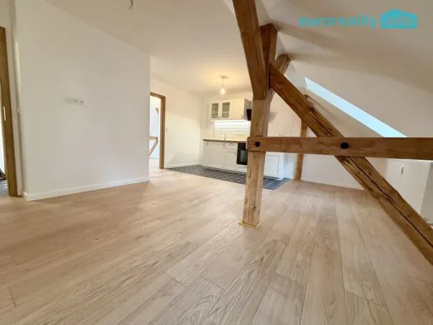 Prodej bytu 2+kk, Mariánské Lázně, Tyršova, 43 m2