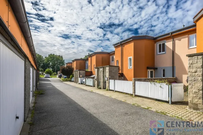 Pronájem rodinného domu, Liberec - Liberec XII-Staré Pavlovice, Na Mlýnku, 97 m2