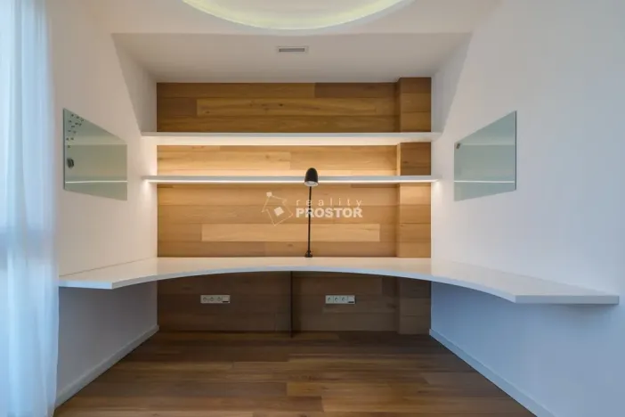 Pronájem rodinného domu, Praha - Troja, Pod Salabkou, 433 m2
