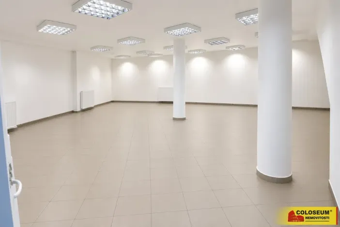 Pronájem kanceláře, Blansko, 79 m2