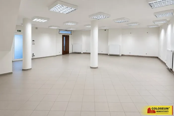 Pronájem kanceláře, Blansko, 79 m2