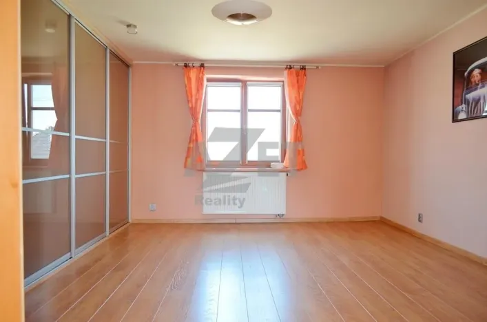Prodej rodinného domu, Olomouc - Nemilany, 350 m2