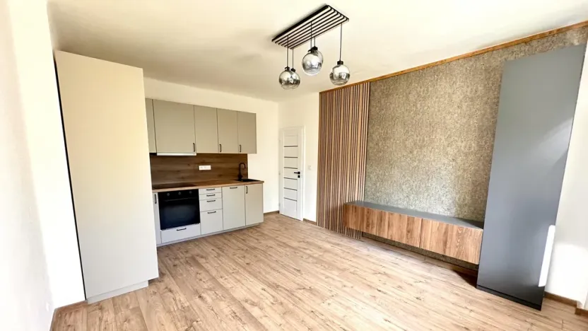 Prodej bytu 2+kk, Praha - Letňany, Rýmařovská, 36 m2