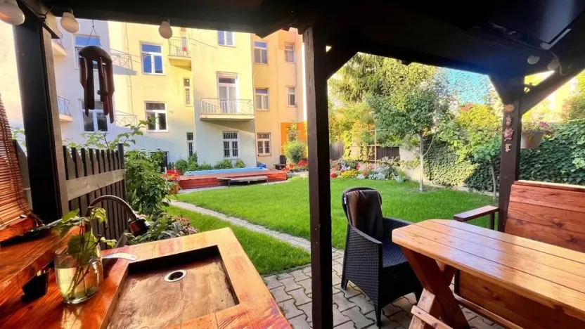Prodej atypického bytu, Teplice, Ruská, 139 m2