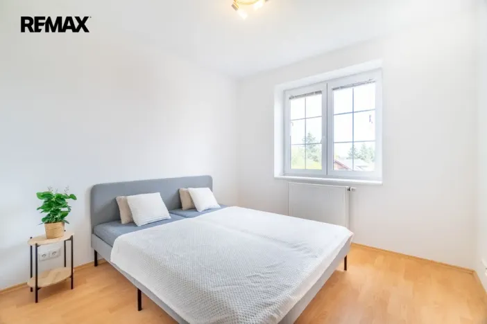 Prodej bytu 2+kk, Vestec, Ve Stromkách, 45 m2