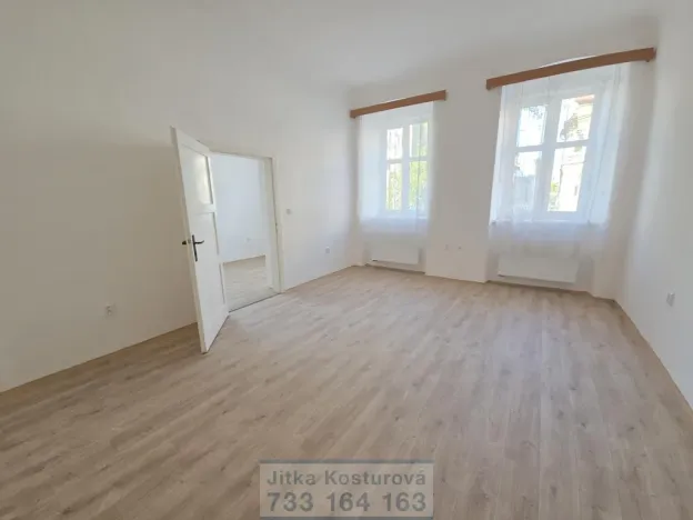 Pronájem bytu 2+1, Krnov - Pod Cvilínem, Opavská, 54 m2