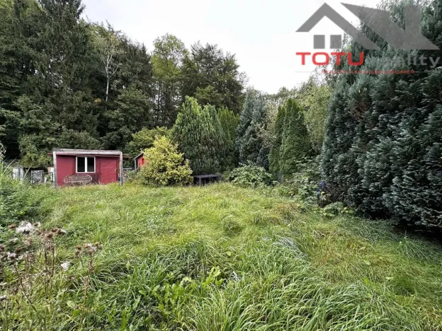 Pronájem zahrady, Dvůr Králové nad Labem, Slovany, 203 m2