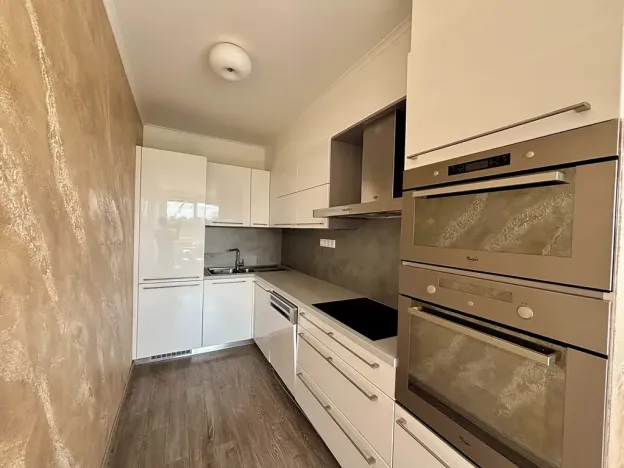 Prodej bytu 2+kk, Praha - Hostavice, U Hostavického potoka, 50 m2