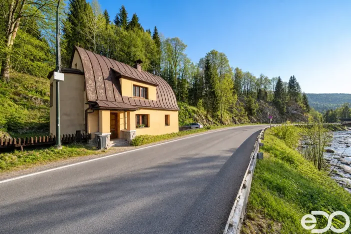 Prodej rodinného domu, Špindlerův Mlýn, 405 m2