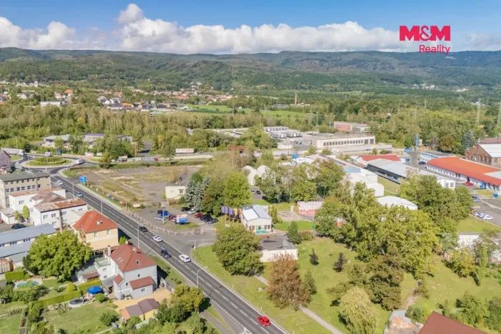 Prodej obchodního prostoru, Dubí, 202 m2