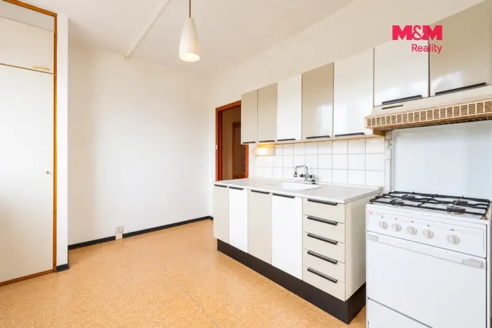 Prodej bytu 3+1, Cvikov - Cvikov II, Sídliště, 76 m2