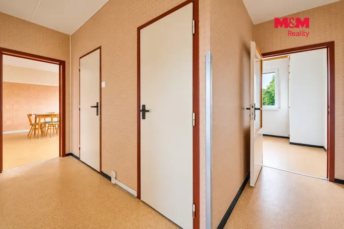 Prodej bytu 3+1, Cvikov - Cvikov II, Sídliště, 76 m2
