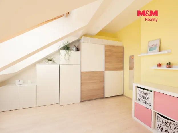 Prodej bytu 3+kk, Praha, Stochovská, 80 m2