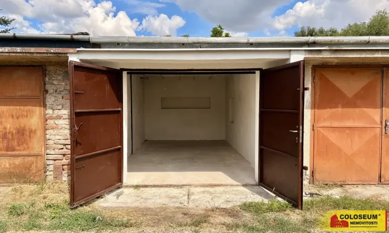 Prodej garáže, Ivančice - Letkovice, 22 m2