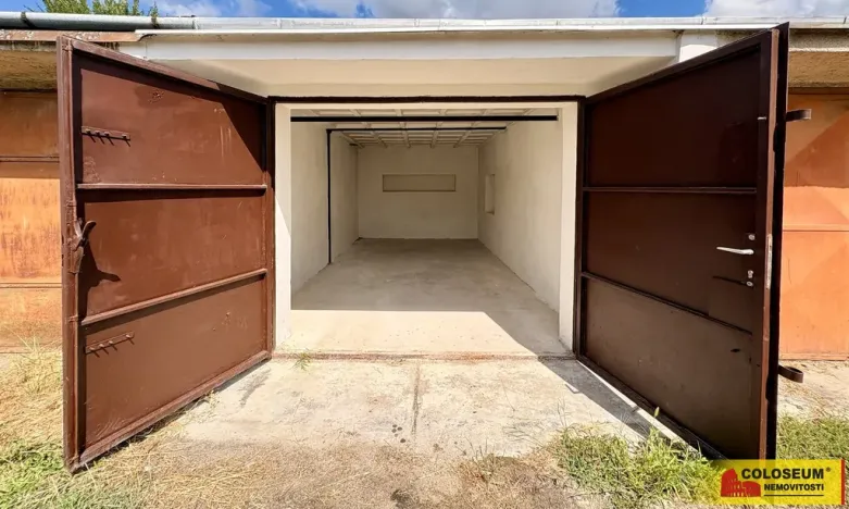 Prodej garáže, Ivančice - Letkovice, 22 m2