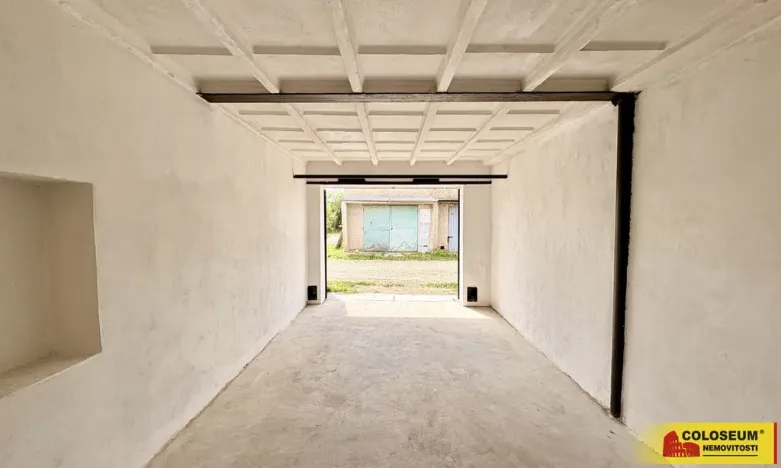 Prodej garáže, Ivančice - Letkovice, 22 m2