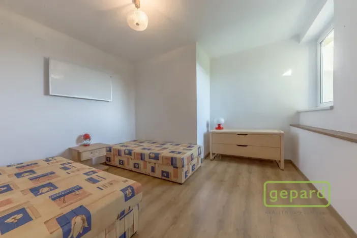Prodej rodinného domu, Sedlčany, Seifertova, 204 m2