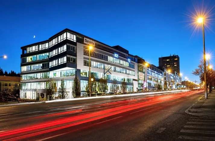 Pronájem kanceláře, Praha - Dejvice, Evropská, 325 m2