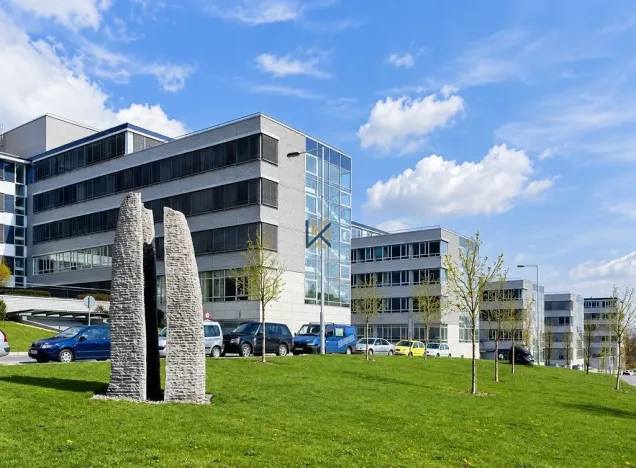 Pronájem kanceláře, Praha - Dejvice, Evropská, 325 m2
