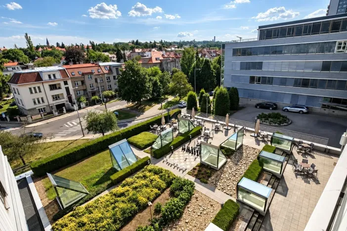 Pronájem kanceláře, Praha - Dejvice, Evropská, 325 m2