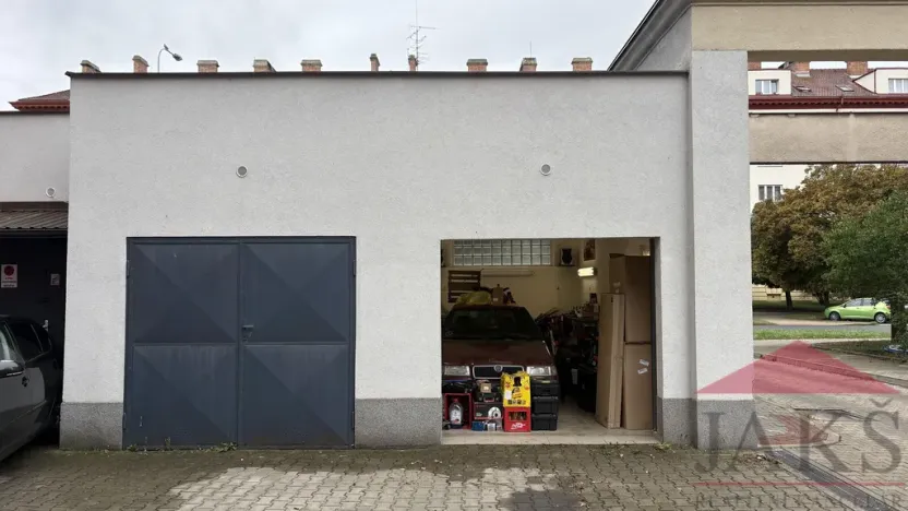 Prodej garáže, Plzeň, Francouzská třída, 26 m2