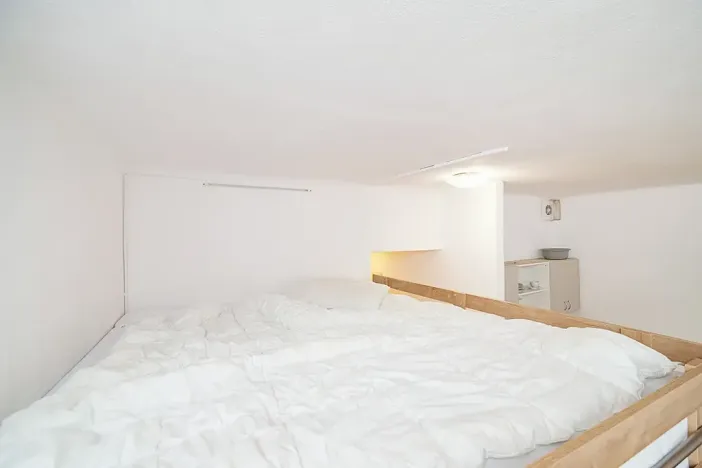 Pronájem bytu 1+kk, Praha - Žižkov, Fibichova, 32 m2