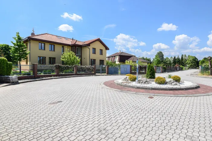 Prodej rodinného domu, Jesenice - Osnice, Růžová, 431 m2
