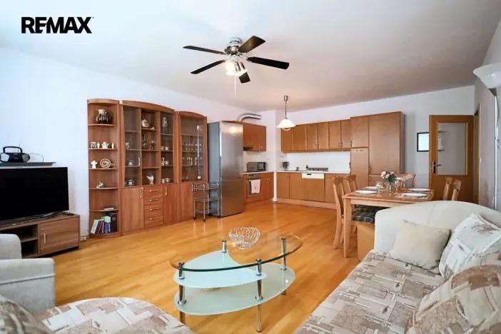 Pronájem bytu 3+kk, Praha - Libeň, Kovanecká, 76 m2