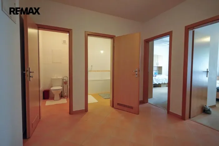 Pronájem bytu 3+kk, Praha - Libeň, Kovanecká, 76 m2