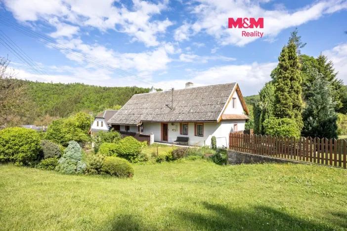 Prodej rodinného domu, Bouzov - Blažov, 160 m2
