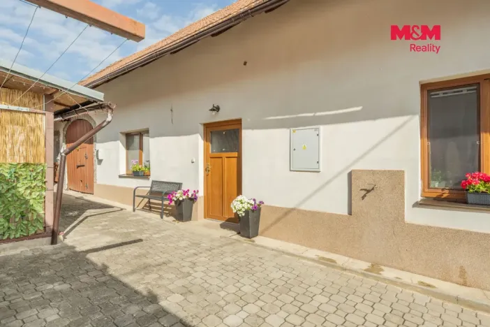 Prodej rodinného domu, Klobuky - Kobylníky, 204 m2
