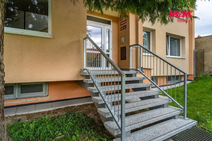 Prodej bytu 3+1, Litoměřice - Pokratice, Pokratická, 55 m2