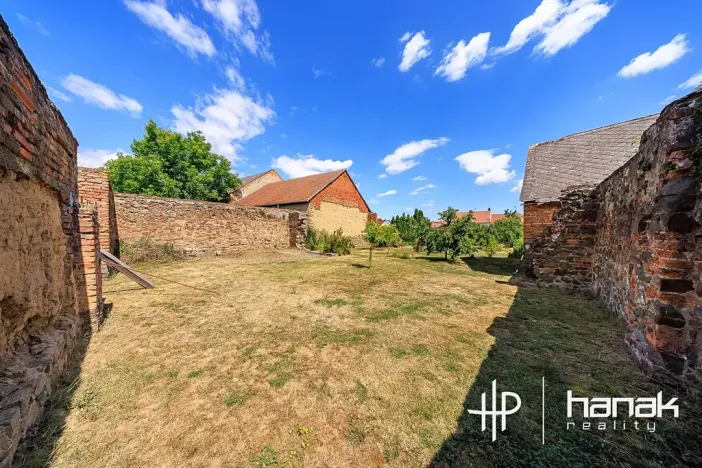 Prodej pozemku pro bydlení, Hradčany-Kobeřice, 655 m2