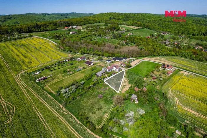 Prodej pozemku pro bydlení, Halenkovice, 772 m2