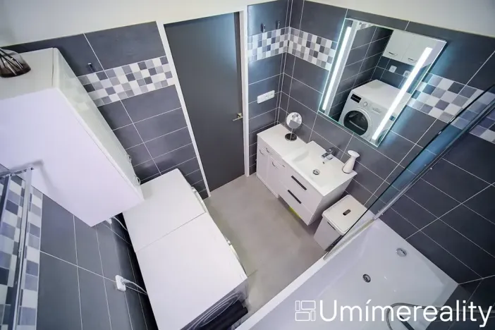 Prodej bytu 3+kk, Praha - Bohnice, Poznaňská, 76 m2