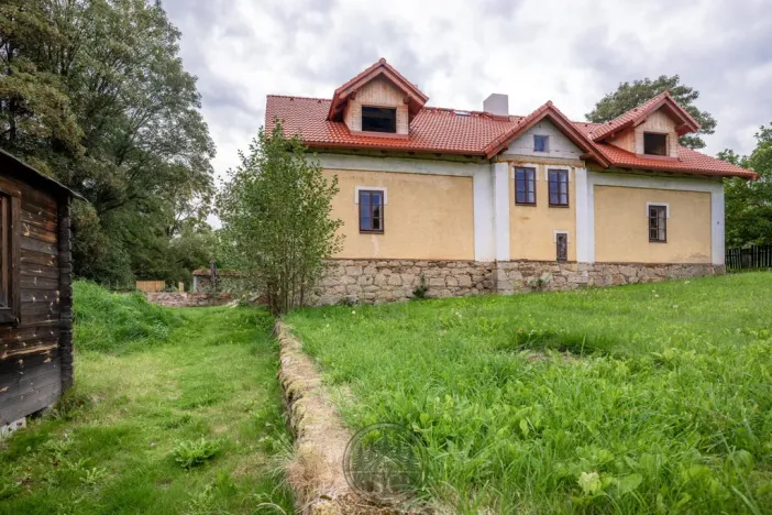 Prodej rodinného domu, Milíkov, 248 m2